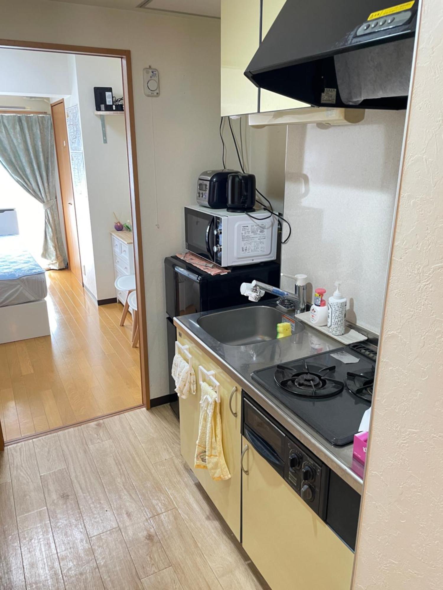 新宿安靜の家-A Quiet Home In Shinjuku - A 26 Square Meter Double Bed Room That Feels Like Home Tokyo Esterno foto