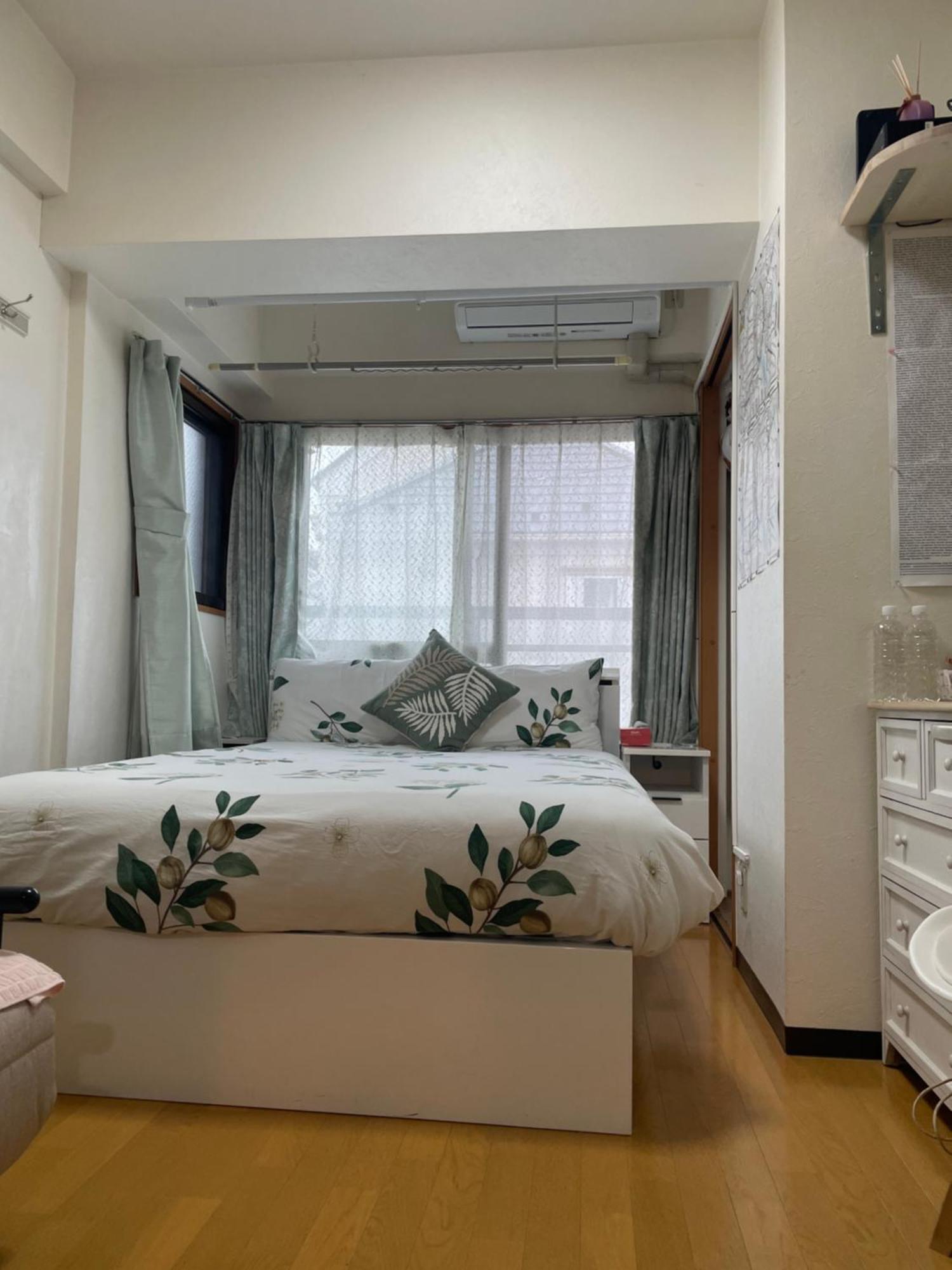 新宿安靜の家-A Quiet Home In Shinjuku - A 26 Square Meter Double Bed Room That Feels Like Home Tokyo Esterno foto